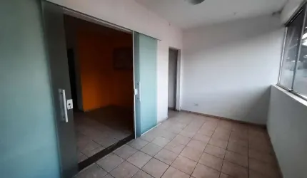 Casa / Sobrado para Venda em São Paulo, Chácara da Enseada, 2 dormitórios, 2 banheiros, 1 vaga