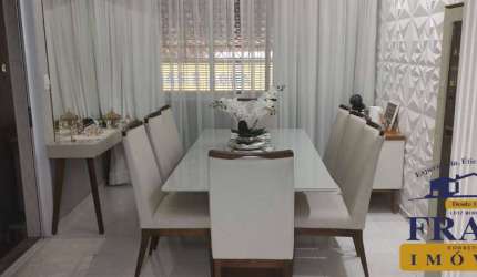 CASA 170 M² | 2 QUARTOS SENDO 1 SUÍTE | 2 VAGAS