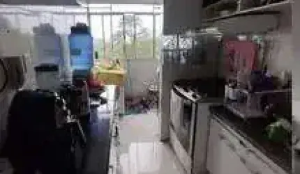 Apartamento com 3 dormitórios, varanda  Cond. Colinas de Jandira