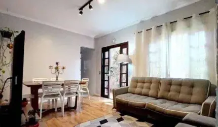 ✅  Casa térrea com 2 dormitórios, em via pública - Cotia