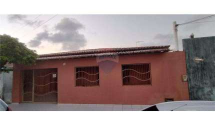 Casa ampla próximo ao favorito N. Senhora da Apresentação 197m²