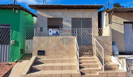ACEITA FINACIAMENTO - CASA NA MARCILIO DIAS NO IGAPO, TRES QUARTOS COM SUITE