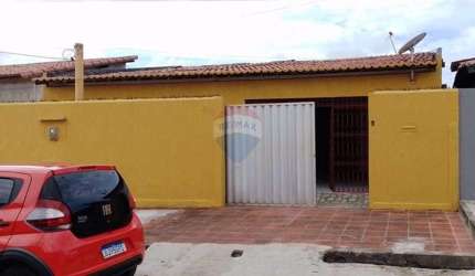 Casa Contemporânea para Alugar em Natal