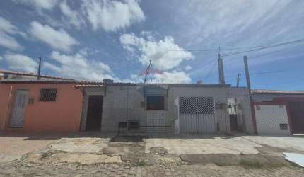 À venda - Casa  - bairro Potengi - Conj. Habitacional Santarém - A vista
