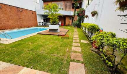 Sobrado 3 Suítes , Piscina 500 metros      Brooklin Paulista   São Paulo