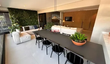 Lindo Apartamento a venda no Alto da Boa Vista, mobiliado e decorado