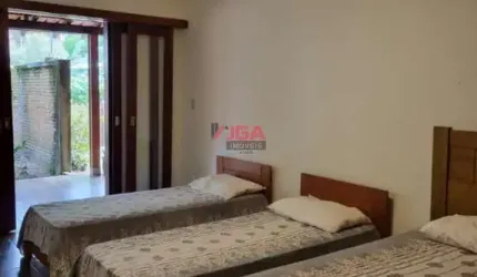 Imperdível casa à venda em São Sebastião-SP, Praia de Barequecaba: 6 quartos, 2 salas, 4 banheiros, 3 vagas de garagem, 324m².