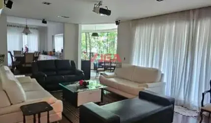 Apartamento de luxo no Campo Belo:  4 suítes, 3 vagas de garagem, 270m² de área. Venda ou locação em São Paulo-SP!
