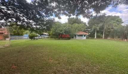 Chácara à venda em Monte Mor-SP: 3 quartos, 1 sala, 5 banheiros, 4 vagas de garagem, 1.580,00 m² de área.