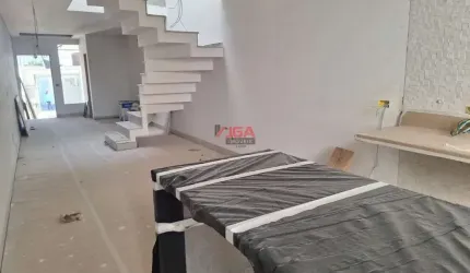 Sobrado à venda em São Paulo-SP, Jardim Palmares (zona Sul) com 3 quartos, 3 suítes, 4 banheiros, 2 vagas de garagem - 140m²!