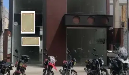 Sala para locação no Centro de Atibaia, 2 banheiros com opção para PCD, 349,60m² de construção, localização estratégica para seu negócio!