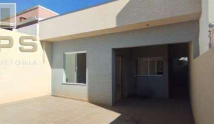 Casa térrea, com 3 quartos a venda em Atibaia sendo 1 suíte e 3 vagas no Nova Atibaia