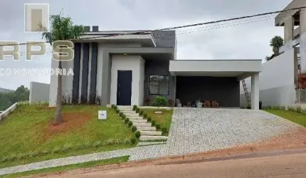 Casa totalmente térrea para Venda no Condomínio Shambala III- Atibaia,  estuda permuta por imóvel de menor valor