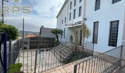 Predio comercial a Venda no centro de Atibaia , com 749 m² de área construida e 574 de área total , 09 salas ao todo , mezanino .