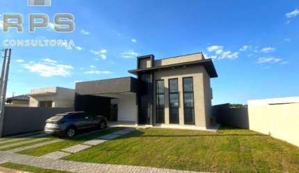 Casa térrea no Condomínio Alto da Floresta em Bom Jesus dos Perdões, 3 suítes sendo uma delas master com closet, piscina, churrasqueira, portaria 24h!