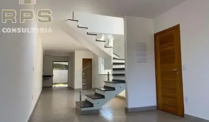 Sobrado no Jardim do Lago, com 03 suites , 01 com closet .  Sala de estar e de jantar  Cozinha com copa integrada  Lavabo  03 banheiros  Lavanderia