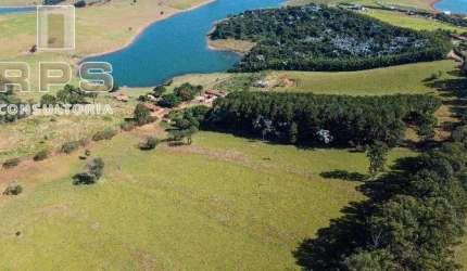 Sítio no Paraíso de frente para a Represa de Jaguarí