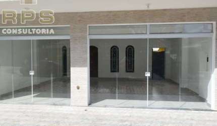 Excelente imóvel para venda  locação comercial na Vila Thais . Casa com área construída : 218,35 m² Divididos em 08 Salas  03 banheiros  Copa separada