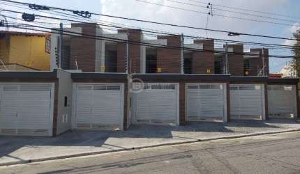 Sobrado novo  Vila Re