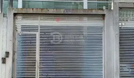 Casa a venda no bairro Cidade Patriarca, Sao Paulo - 3 dormitorios e 3 suites