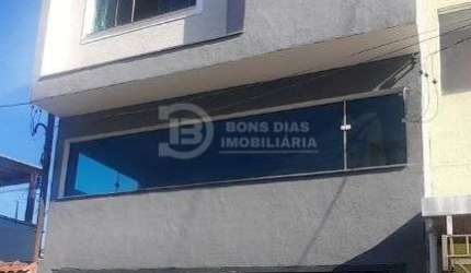 Sobrado a venda - Dividido em 2 moradias - Vila Re