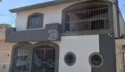 Duas Casas e Edicula a venda - 3 vagas de garagem - Vila Formosa