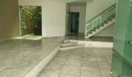 Casa ampla com 4 dormitorios no bairro Parque Boturussu em Sao Paulo