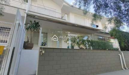 LINDO SOBRADO 03 SUÍTES na Praia mais charmosa de Florianópolis - JURERÊ INTERNACIONAL