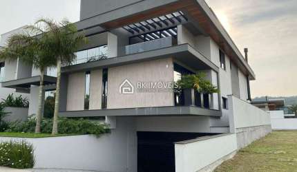 Excelente Casa no Condomínio Premier Jurerê Internacional