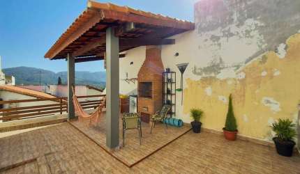Casa para Venda em Mogi das Cruzes, Vila Suissa, 3 dormitórios, 1 suíte, 2 banheiros, 3 vagas