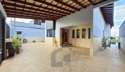 Casa em Condomínio para Venda em Suzano, Jardim Altos de Suzano, 5 dormitórios, 1 suíte, 5 banheiros, 3 vagas