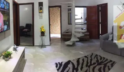 Casa à venda, 202 m² por R$ 900.000,00 - Vila Guilhermina - Praia Grande/SP