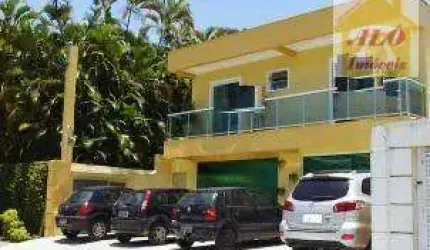Sobrado com 10 dormitórios à venda, 800 m² por R$ 2.200.000,00 - Balneário Guarujá - Guarujá/SP