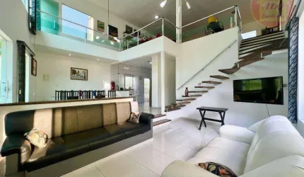 Sobrado isolado com 2 quartos à venda, 209 m² por R$ 1.115.000 - Canto do Forte - Praia Grande/SP