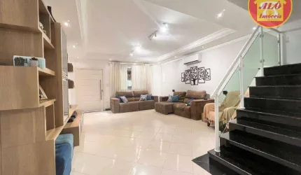 Sobrado com 3 quartos à venda por R$ 595.000 - Maracanã - Praia Grande/SP
