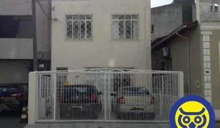 Casa comercial e residencial com 3 dormitórios - bairro Centro - Florianópolis - SC