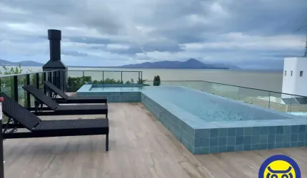 Studio à venda com 37m2, sacada - 1 vaga - bairro Coqueiros / Fpolis - SC