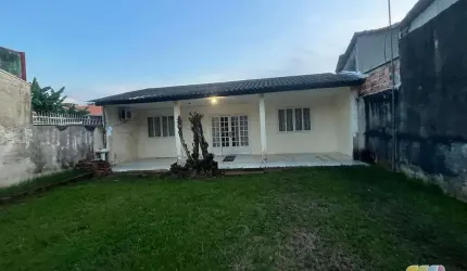 Casa no bairro acaraí