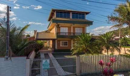 Casa no Ubatuba por R$850.000,00