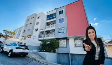 Apartamento com 3 quartos à venda na Rua Renato Ramos da Silva, 282, Barreiros, São José, 105 m2 por R$ 530.000