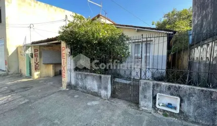 Casa à Venda no Henrique Jorge em Fortaleza/CE