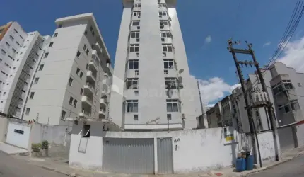 Apartamento à Venda no Coco em Fortaleza/CE