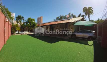 Casa Alto Padrão à Venda no Dionisio Torres em Fortaleza/CE