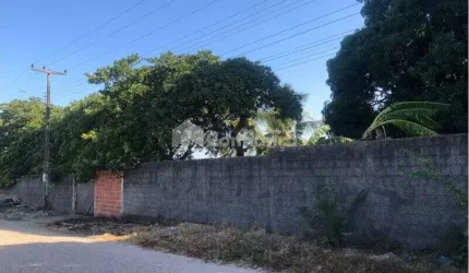 Terreno à Venda em Aquiraz/CE