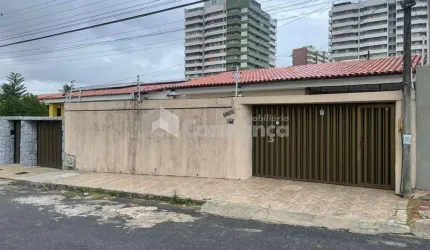 Casa a Venda na Parquelândia em Fortaleza/CE