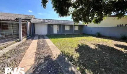 CASA COM 02 DORMITÓRIOS EM NOVA TRAMANDAÍ