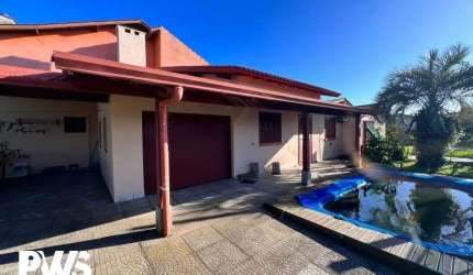 CASA NO BAIRRO OÁSIS