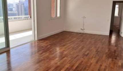 Apartamento com 3 quartos para alugar na Rua Benedito Lapin, Itaim Bibi, São Paulo, 151 m2 por R$ 18.000