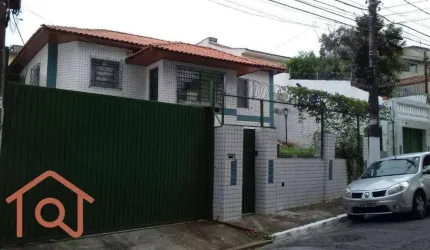Casa a venda com 3 dormitorios proximo ao metrô Conceição e metrô Jabaquara.