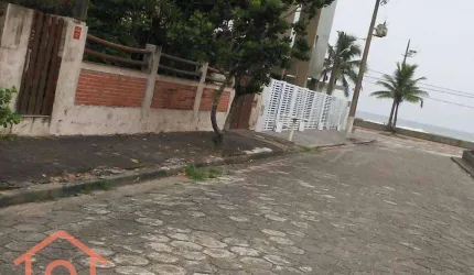 Sobrado com 3 dormitórios à venda, 340 m² por R$ 600.000,00 - Vila Atlântica - Mongaguá/SP
